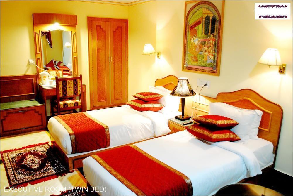 Hotel Fort Chandragupt Τζαϊπούρ Εξωτερικό φωτογραφία